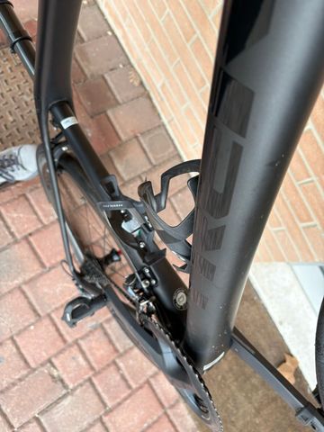 Used Trek Domane SL 6 2018 2018 Road & Gravel, Black — image 7 of 14
