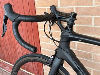 Used Trek Domane SL 6 2018 2018 Road & Gravel, Black — image 13 of 14