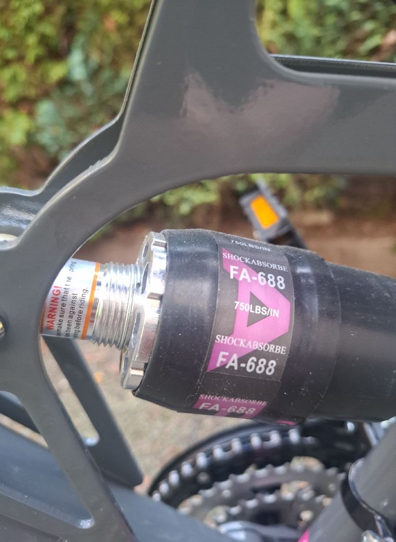 Used Bergsteiger Bergsteiger Custom Shimano Tourney 2025 Mountainbike — image 3 of 6