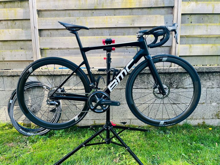 Used BMC Teammachine SLR SEVEN 2022 2022 Road & Gravel, Black — image 1 of 25