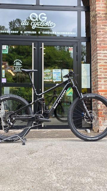 Used Lee Cougan Custom Other SRAM 2027 Mountainbike, Black — image 1 of 4