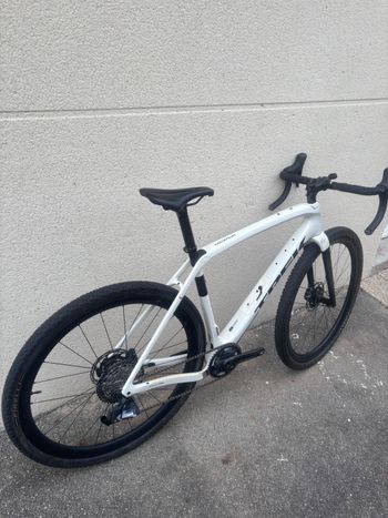 Used Trek Checkpoint SLR 7 eTap 2023 2023 Road & Gravel, White — image 5 of 8