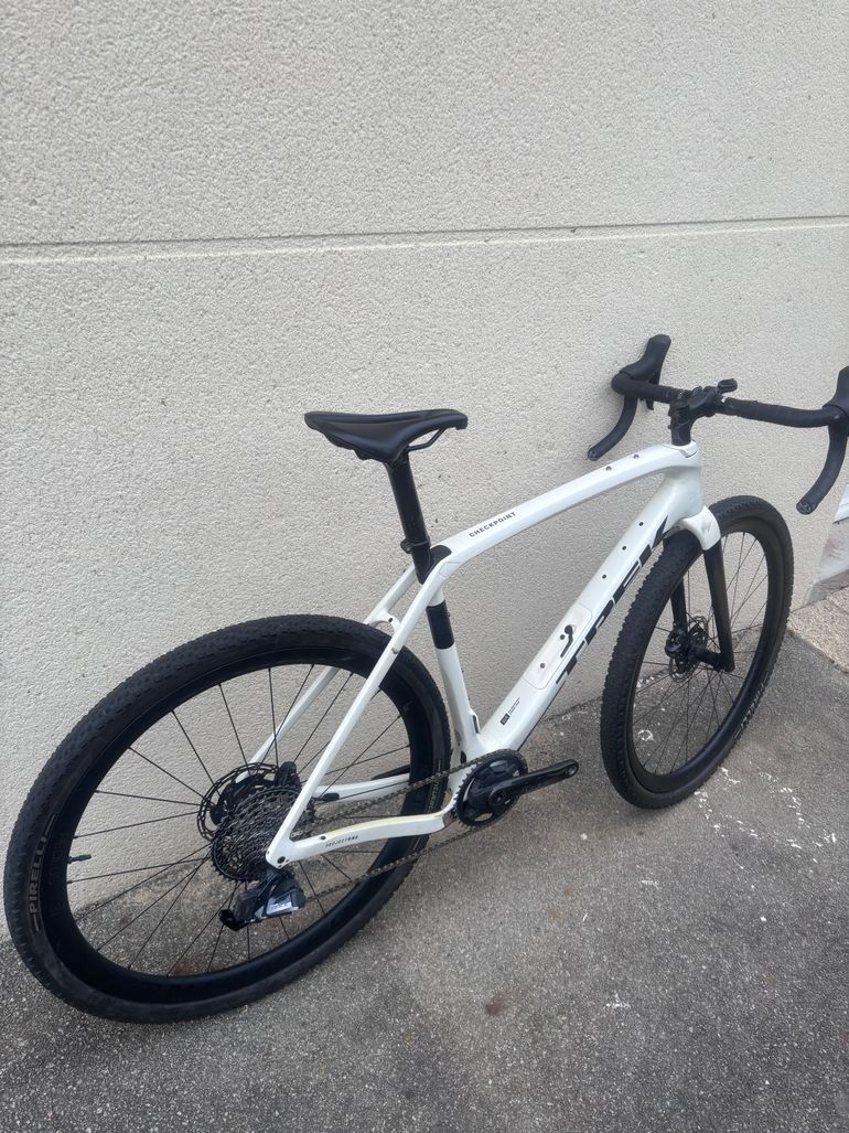 Used Trek Checkpoint SLR 7 eTap 2023 2023 Road & Gravel, White — image 5 of 8