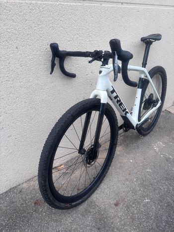 Used Trek Checkpoint SLR 7 eTap 2023 2023 Road & Gravel