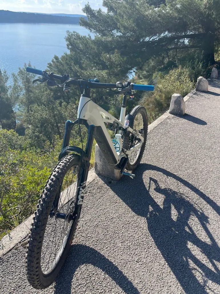 Used CUBE Stereo hybrid Shimano Deore XT 2026 Mountainbike, White — image 2 of 4