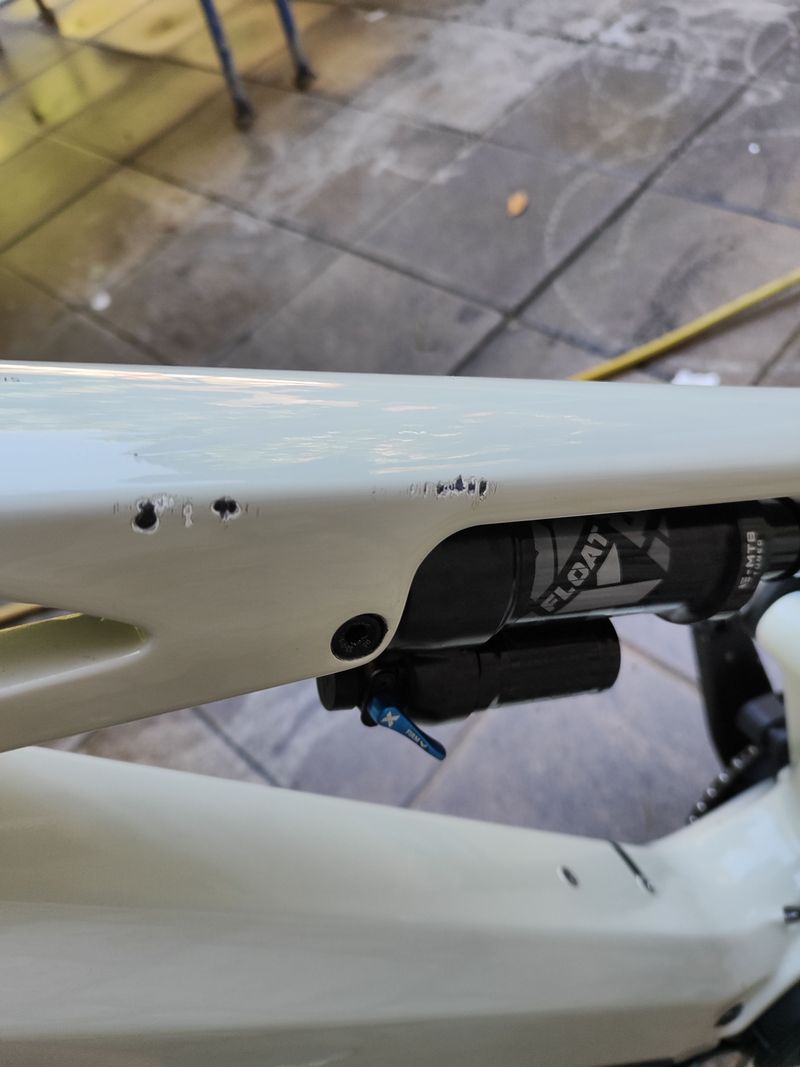 Used CUBE Stereo hybrid Shimano Deore XT 2025 Mountainbike, White, Mixed — image 4 of 12