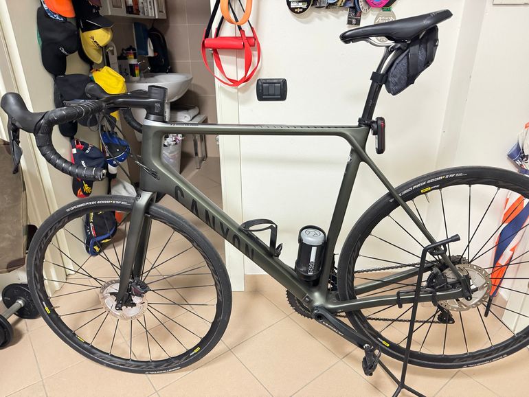 Used Canyon Endurace CF SL Disc 8.0 2020 2020 Road & Gravel — image 1 of 7