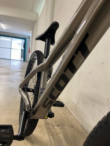 Tweedehands Scott Voltage YZ 0.1 2022 2022 Mountainbike — afbeelding 12 van 12