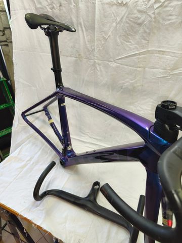 Used Trek Emonda Frameset 2023 Road & Gravel, Purple — image 9 of 11