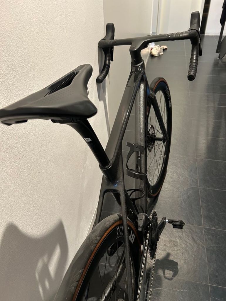 Used Canyon Endurace CF SLX 8 AXS Aero 2024 2024 Road & Gravel — image 15 of 22