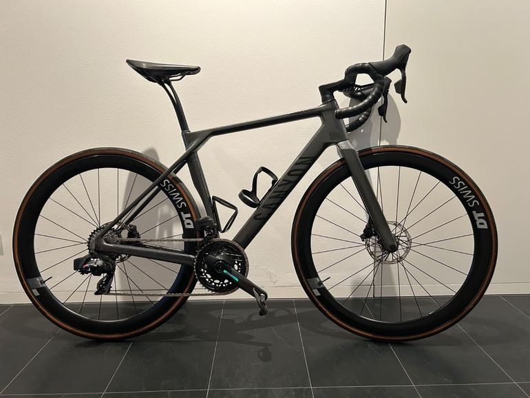 Used Canyon Endurace CF SLX 8 AXS Aero 2024 2024 Road & Gravel — image 1 of 22