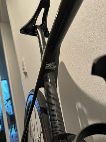 Used Canyon Endurace CF SLX 8 AXS Aero 2024 2024 Road & Gravel — image 19 of 22