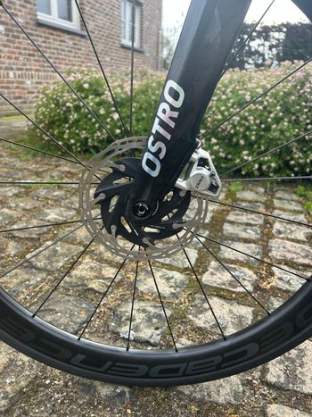Used Factor OSTRO VAM - SRAM Red w/ Power Meter 2026 2026 Road & Gravel, Black — image 11 of 12