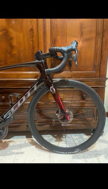 Gebrauchtes Scott Foil 10 disc 2019 2019 Road & Gravel, Rot — Bild 2 von 8