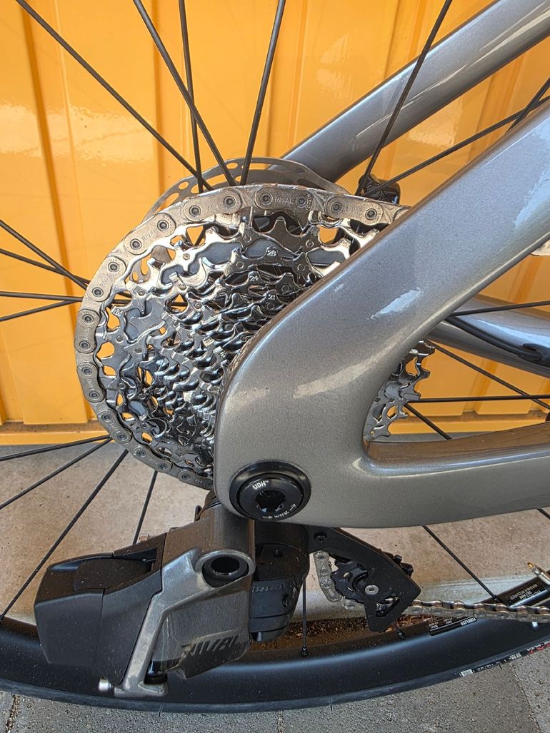 Used Ridley Noah 3.0 - Sram Rival AXS 2x12sp (NEW 2025 2025 Road & Gravel, Light Gray — image 6 of 15