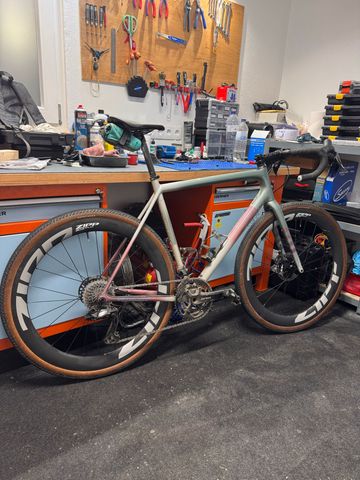Used Specialized Crux Shimano GRX 2026 Road & Gravel, Green — image 3 of 5