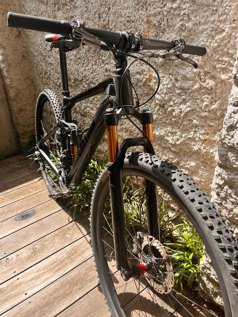 Used BMC fourstroke 01 2017 2017 Mountainbike, Black, 29 — image 1 of 11