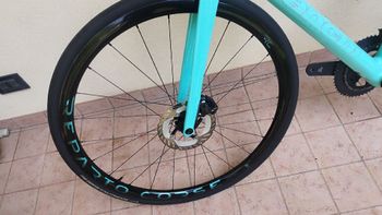 Used Bianchi Specialissima Shimano Ultegra Di2 2023 Road & Gravel, Green — image 8 of 13