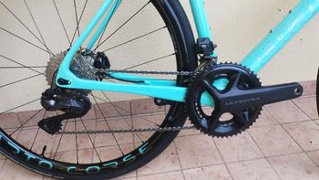 Used Bianchi Specialissima Shimano Ultegra Di2 2023 Road & Gravel, Green — image 3 of 13