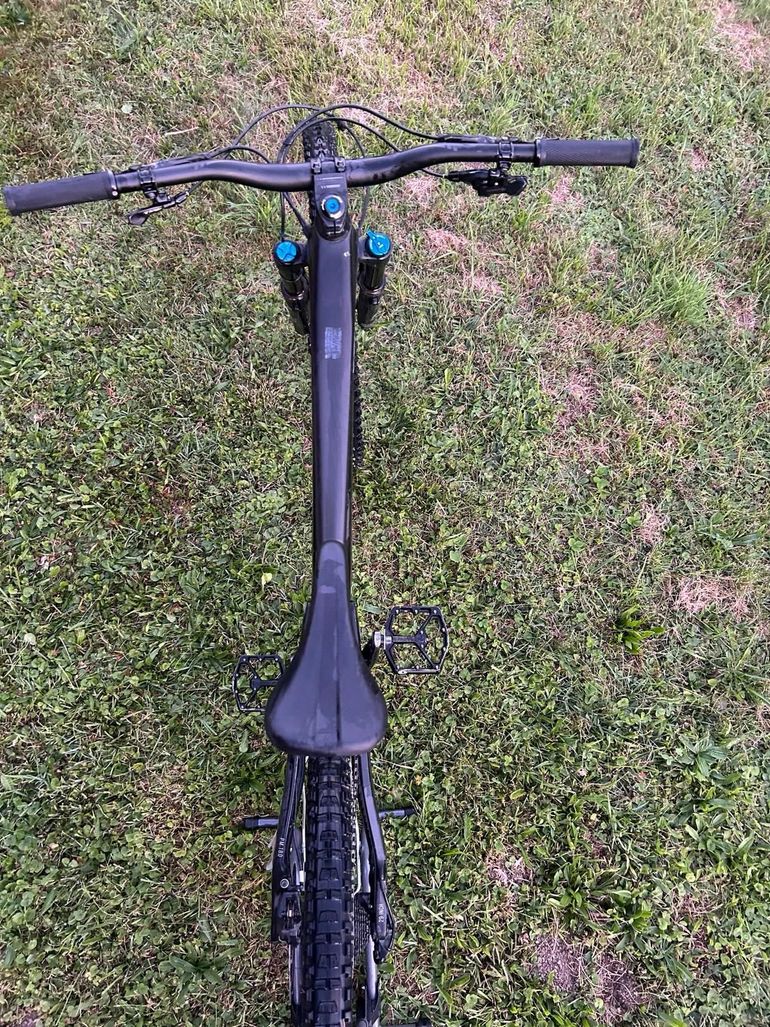 Used YT Industries YT Jeffsy Core 3 29 2023 2023 Mountainbike, Black — image 14 of 17
