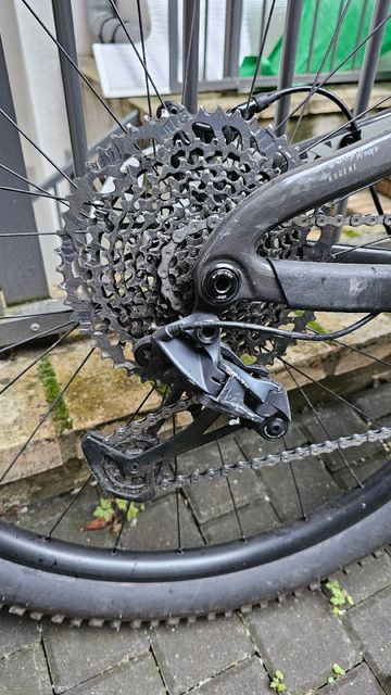 Gebrauchtes Propain Hugene CF 29" Highend 2022 Frameset 2022 Mountainbike, Hellgrau, 29 — Bild 31 von 48