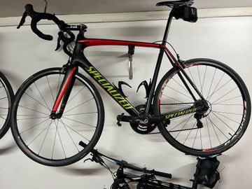 Used Specialized Tarmac Comp 2017 2017 Road & Gravel, Black — image 2 of 4