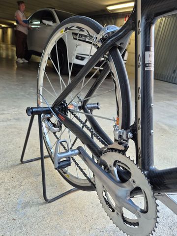 Used C4 2004 Road & Gravel, Black — image 2 of 4