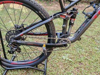 Used Trek Remedy 9.8 29 2015 2015 Mountainbike, Black, 29 — image 3 of 14
