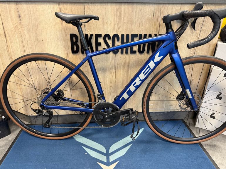 Used Trek Domane+ AL 5 2025 2025 Road & Gravel, Blue — image 1 of 6