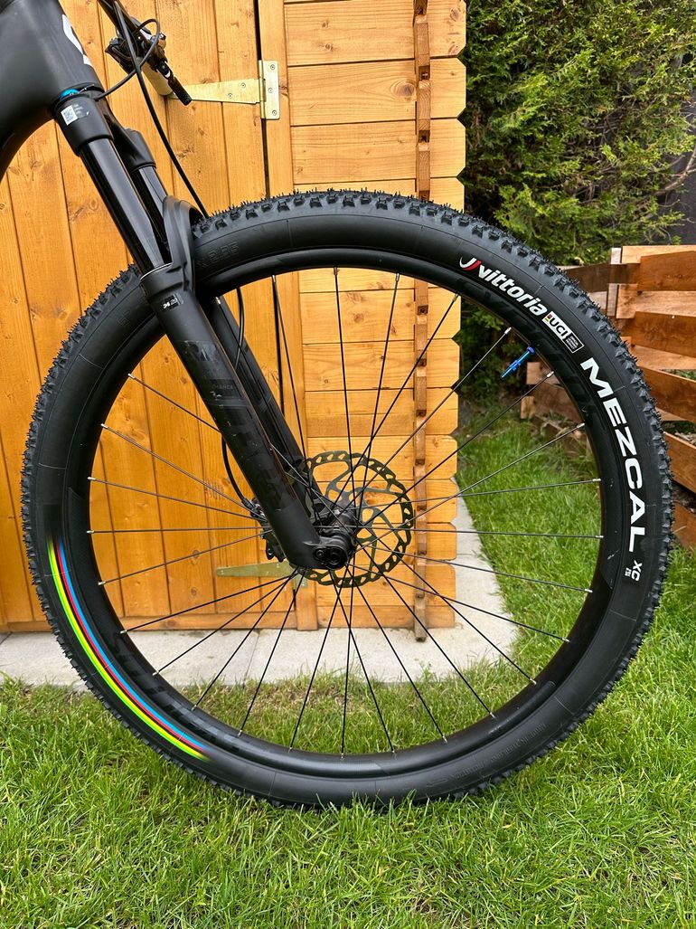 Used Scott Spark RC Team 2024 2024 Mountainbike — image 9 of 15