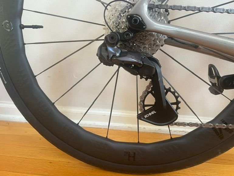 Used Cannondale Carbon 2 2024 Road & Gravel, Light Gray — image 4 of 28