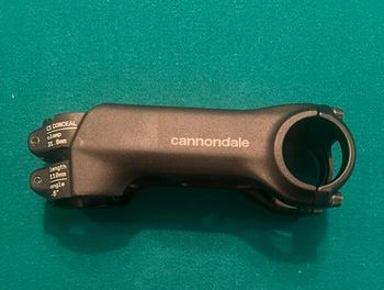 Used Cannondale Carbon 2 2024 Road & Gravel, Light Gray — image 17 of 28