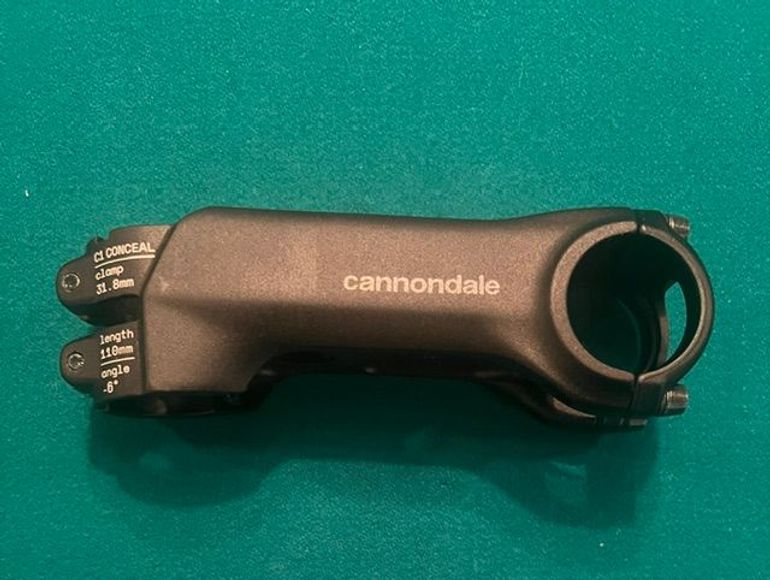 Used Cannondale Carbon 2 2024 Road & Gravel, Light Gray — image 17 of 28