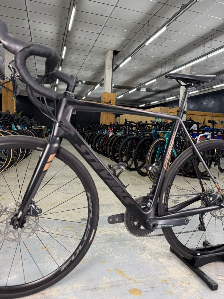 Used Stevens Izoard Pro Carbon 2021 Road & Gravel, Black — image 13 of 18