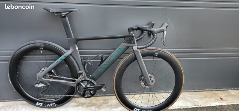 Used Canyon Aeroad CFR Di2 2024 2024 Road & Gravel