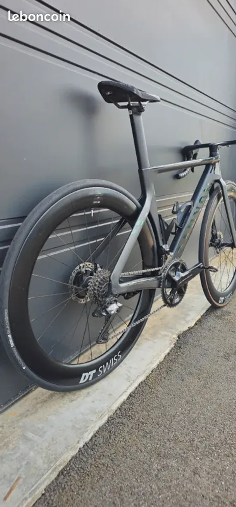 Käytetty Canyon Aeroad CFR Di2 2024 2024 Road & Gravel — kuva 3 / 4