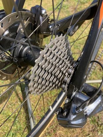 Used BMC Roadmachine 01 FOUR 2020 2020 Road & Gravel, Black — image 7 of 15