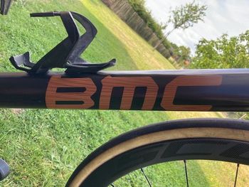 Used BMC Roadmachine 01 FOUR 2020 2020 Road & Gravel, Black — image 14 of 15
