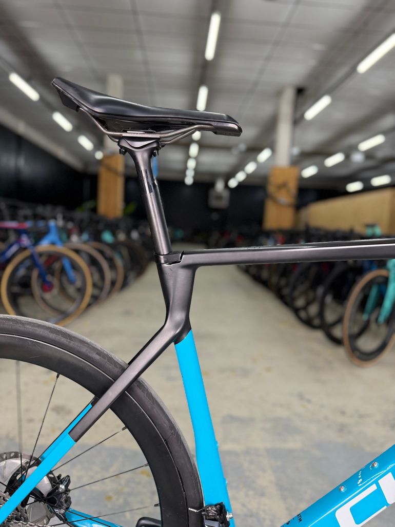 Used CUBE AGREE C:62 RACE 2021 2021 Road & Gravel — image 7 of 21