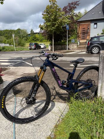 Used Santa Cruz Megatower Other SRAM - Mountainbike 2024 Mountainbike — image 2 of 3