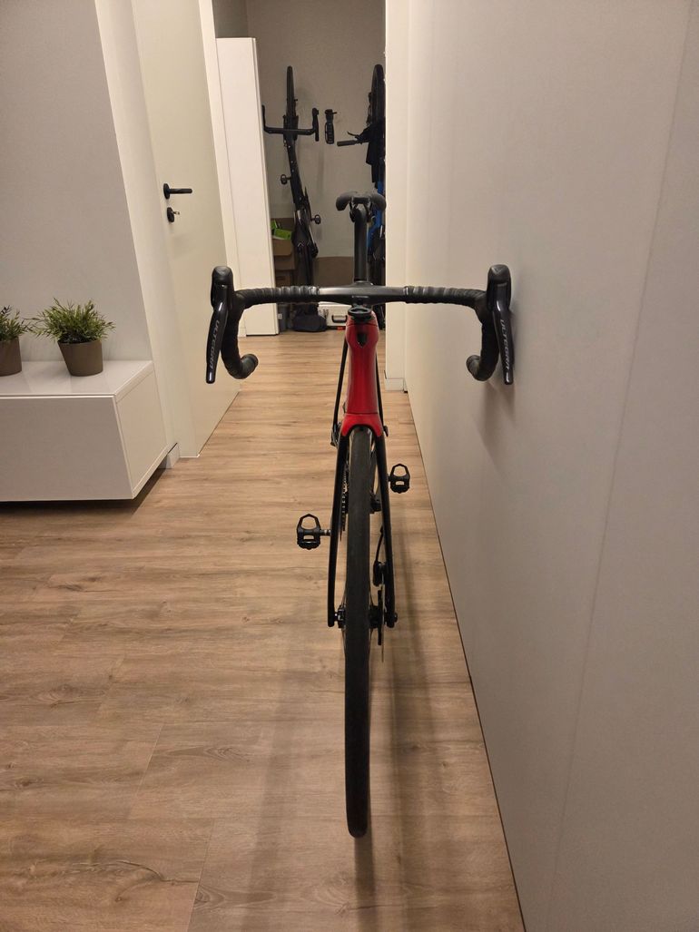 Used Trek Émonda SLR 7 2021 2021 Road & Gravel, Red — image 1 of 6
