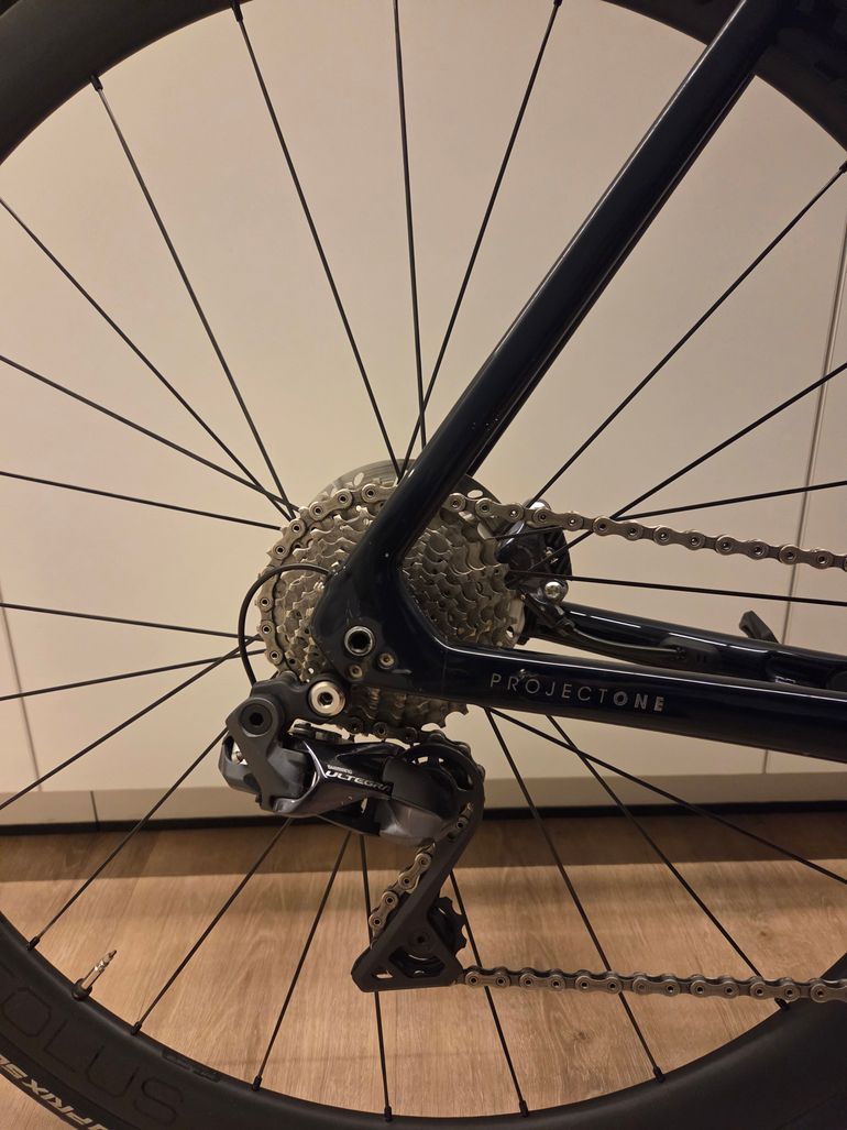 Used Trek Émonda SLR 7 2021 2021 Road & Gravel, Red — image 2 of 6