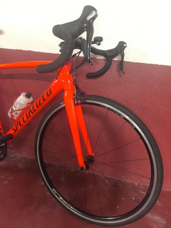 Used Specialized Men's Tarmac Sport 2018 2018 Road & Gravel, Orange — image 4 of 9