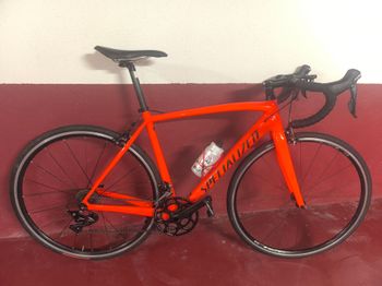 Used Specialized Men's Tarmac Sport 2018 2018 Road & Gravel, Orange — image 3 of 9