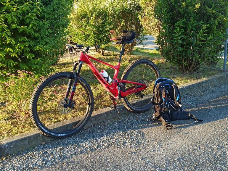Used Scott Spark RC Team 2022 2022 Mountainbike — image 3 of 3