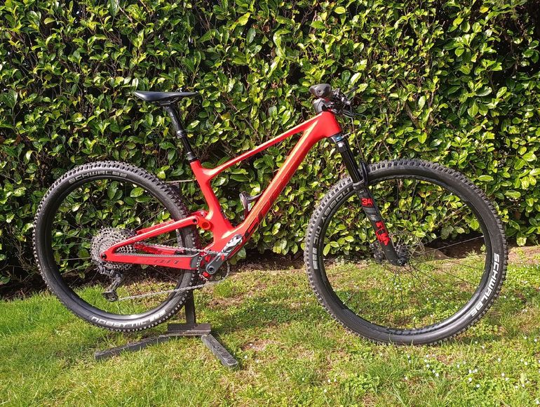 Used Scott Spark RC Team 2022 2022 Mountainbike — image 2 of 3