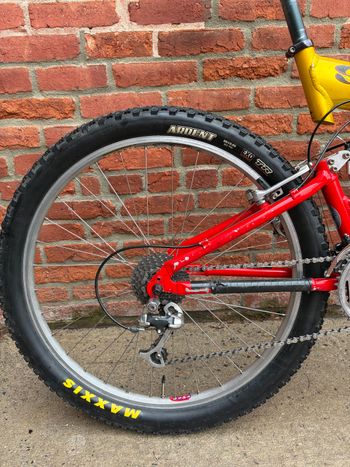 Used Gary Fisher Gary Fisher Joshua Z1 Full Suspension 1997 Mountainbike, Red, 26 — image 9 of 23