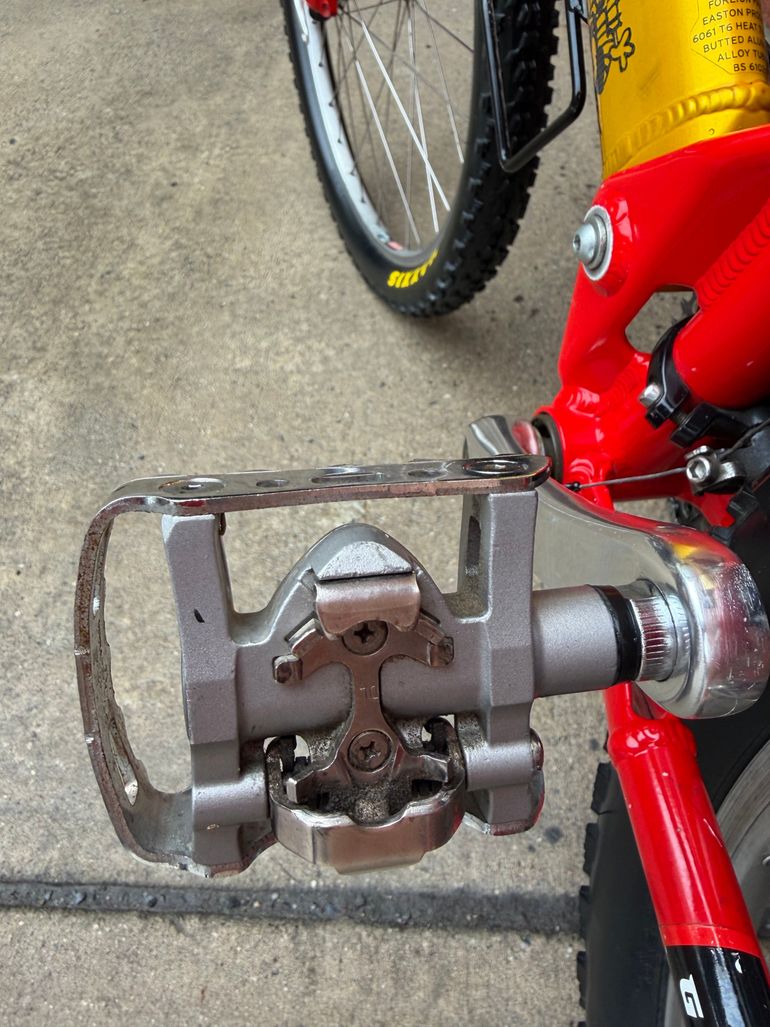 Used Gary Fisher Gary Fisher Joshua Z1 Full Suspension 1997 Mountainbike, Red, 26 — image 16 of 23