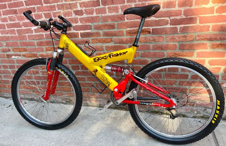 Used Gary Fisher Gary Fisher Joshua Z1 Full Suspension 1997 Mountainbike, Red, 26 — image 1 of 23
