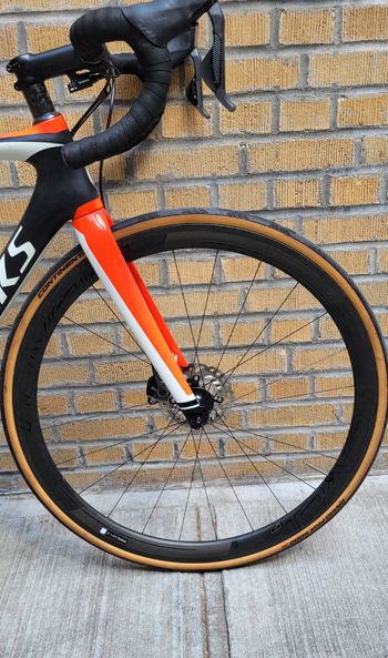 Used Specialized S-Works Tarmac Disc Di2 2016 2016 Road & Gravel, Orange — image 8 of 11
